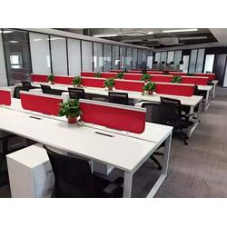 越秀智能辦公設(shè)備與藝梵家具 按需定制，引領(lǐng)智能辦公新未來